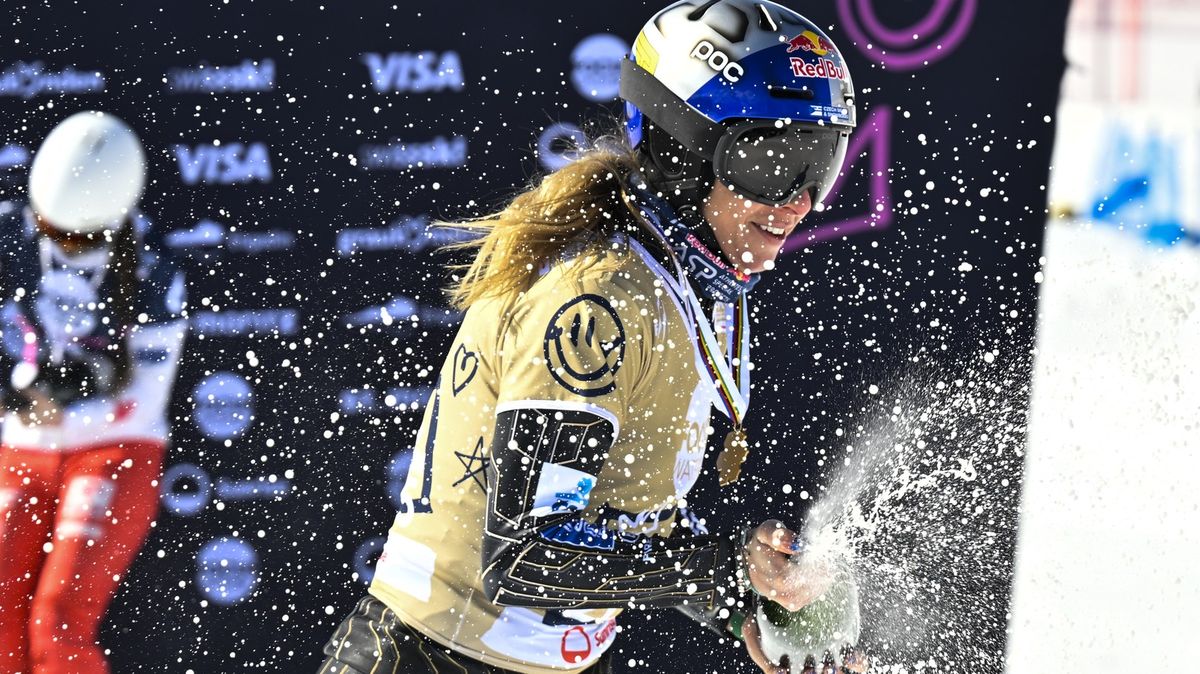 Sportovcem roku 2025 je Ledecká. Zářila na lyžích i na snowboardu